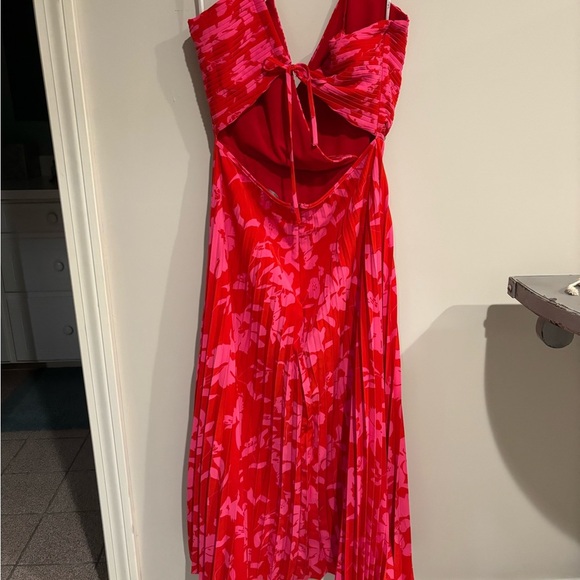 Lulu's Vibrant Moment Red and Pink Floral Pleated Lace-Up Midi Dress in Small - Picture 3 of 8